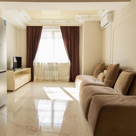 Residential Complex Central 271 Almati Kültér fotó